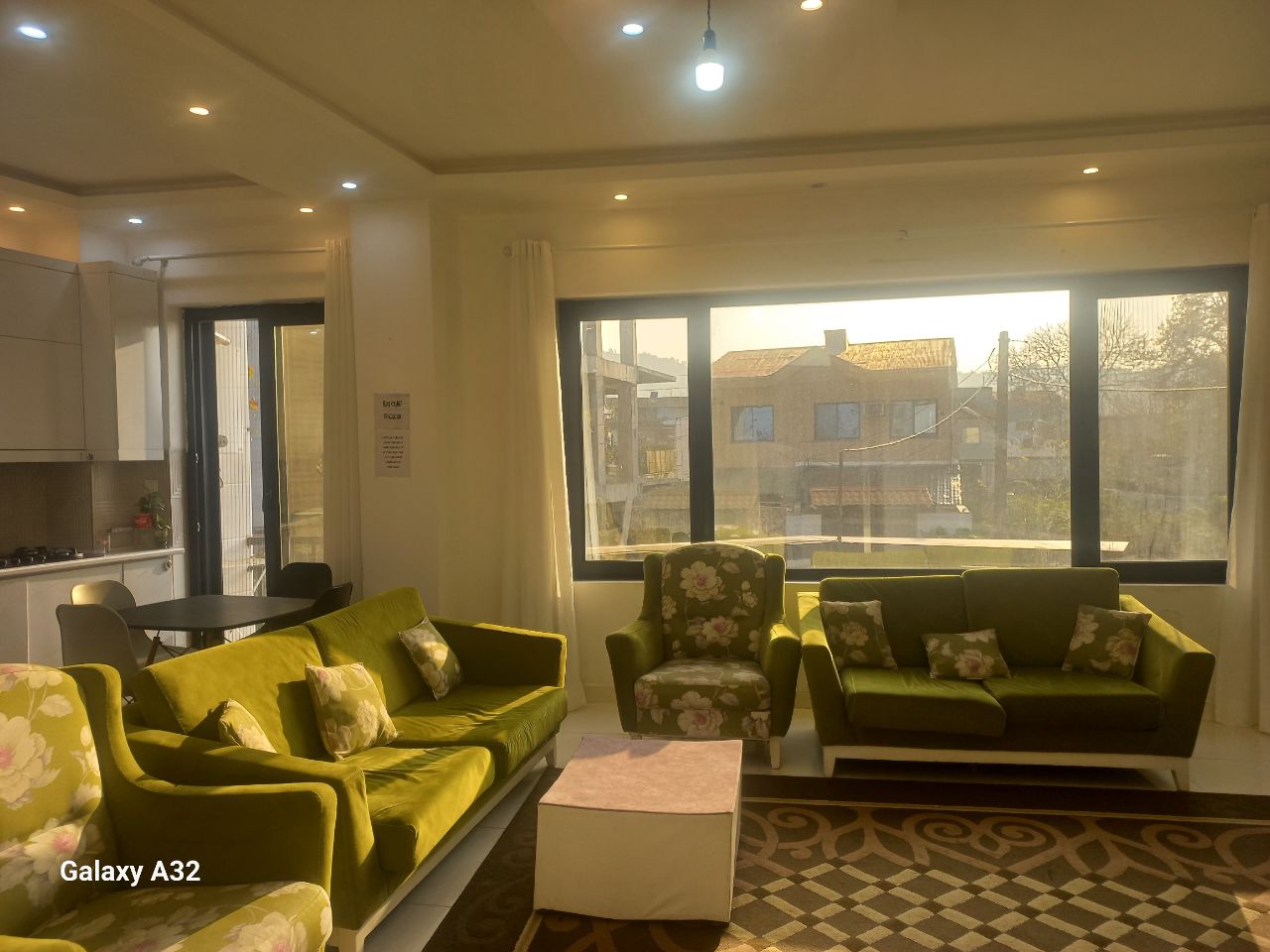 اجاره آپارتمان مقدسی لاهیجان