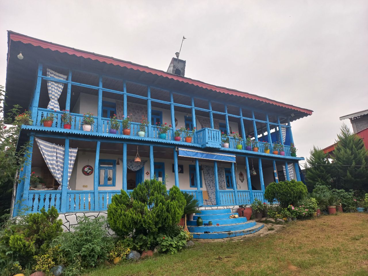 اجاره اقامتگاه خدیوی لاهیجان